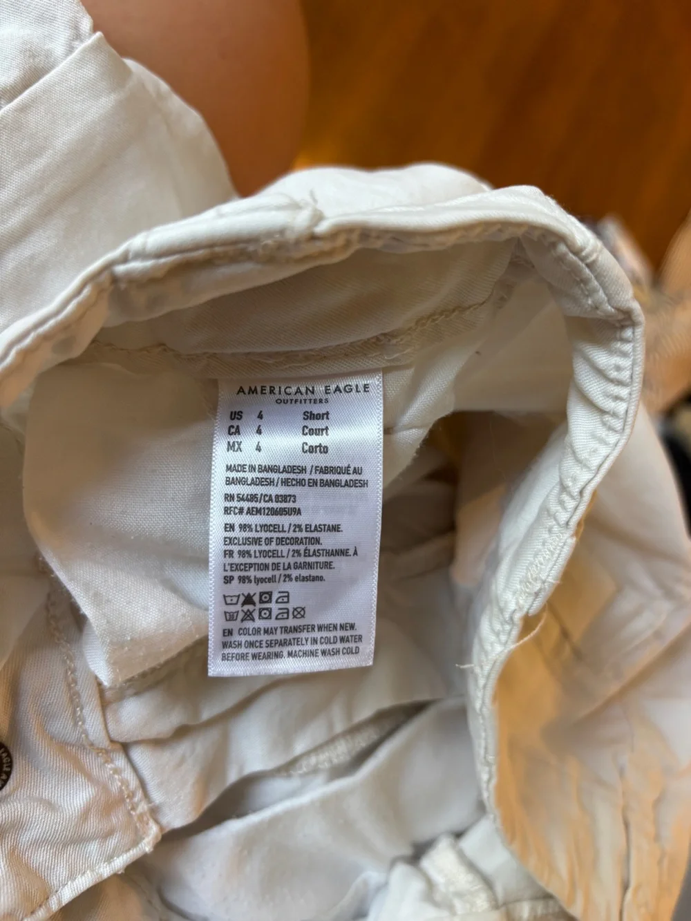 American Eagle Women’s Lightweight Cargo Pants in Beige